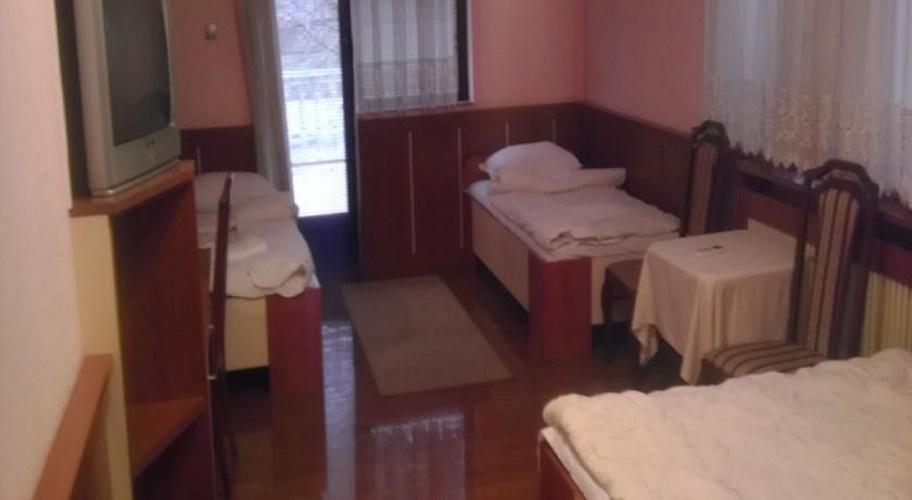 Motel Nana 巴尼西卢卡 外观 照片