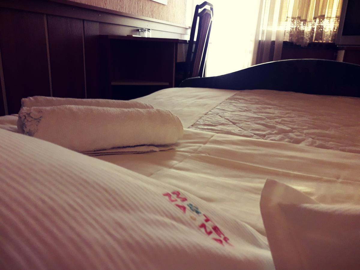 Motel Nana 巴尼西卢卡 外观 照片