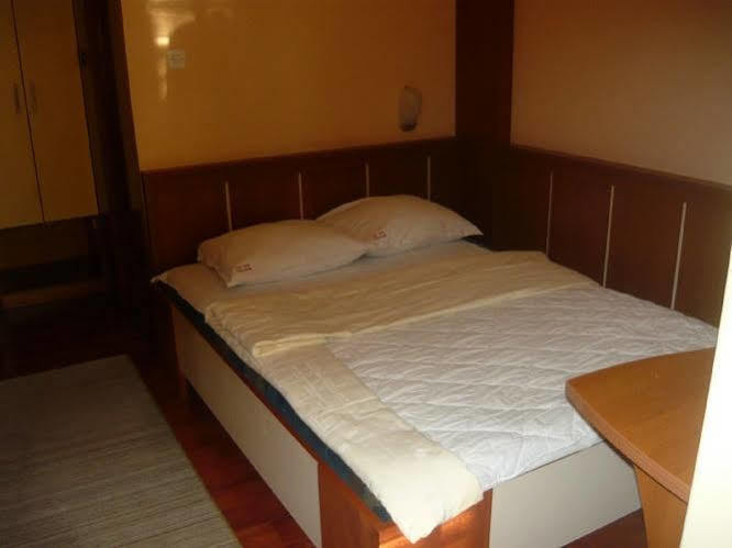 Motel Nana 巴尼西卢卡 外观 照片